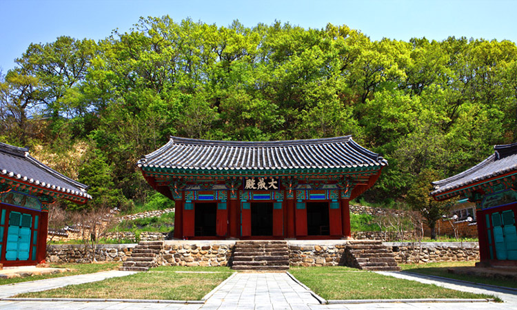 茂朱乡校