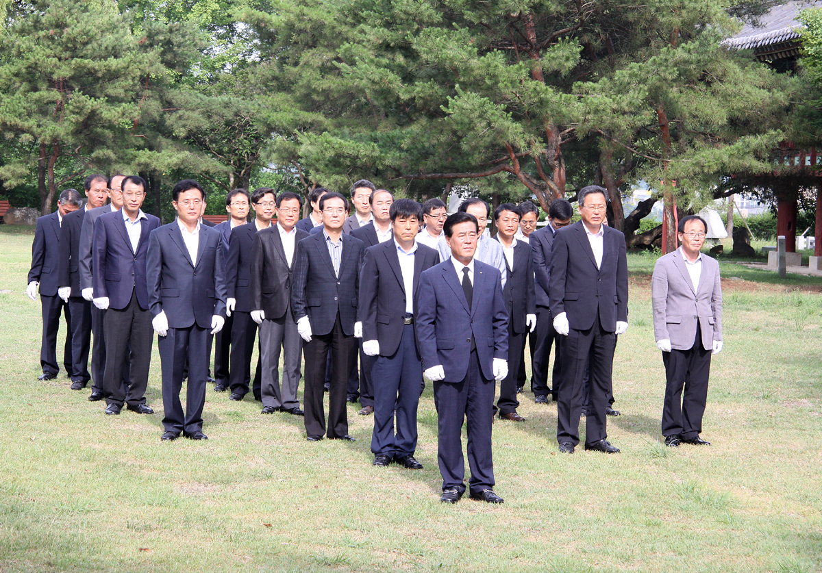 2012.07.02  민선5기 2주년 충혼탑 참배