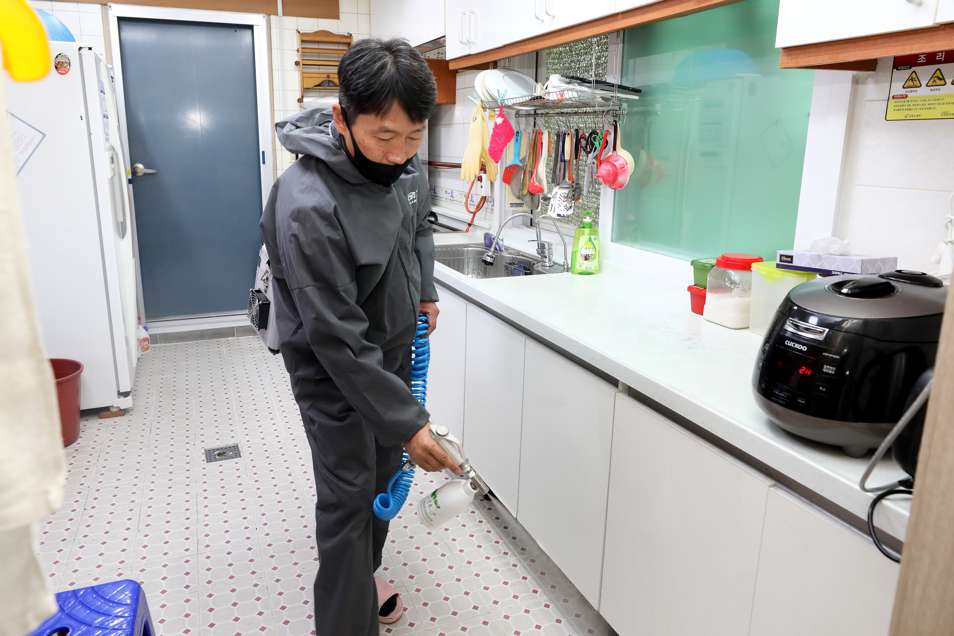 2020.04.07. 코로나 19 예방을 위한 방역(무주금빛 지역아동센터, 평화요양원)