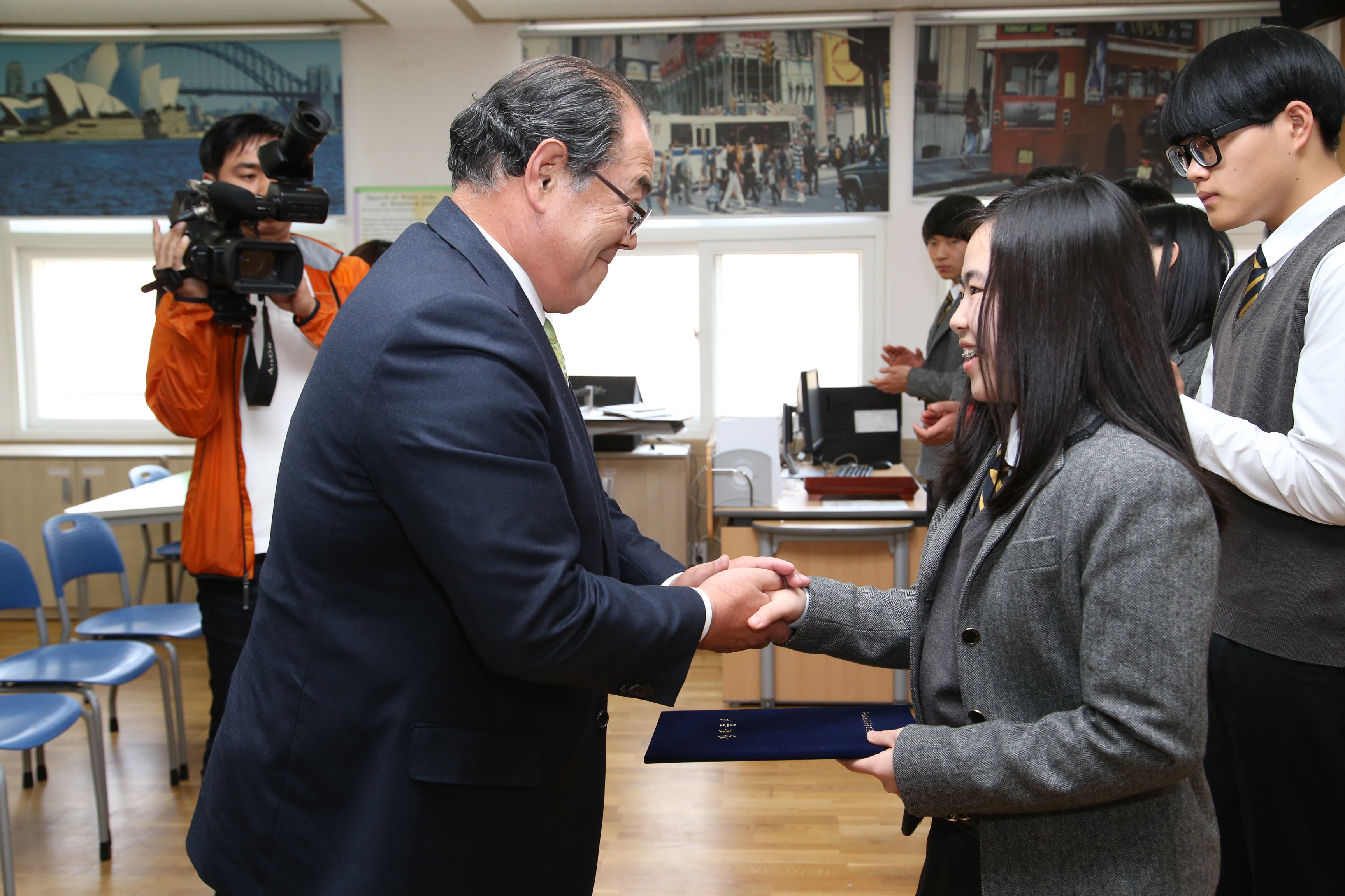 2015.04.21. 2015 지역으뜸인재 장학금 및 증서 수여식