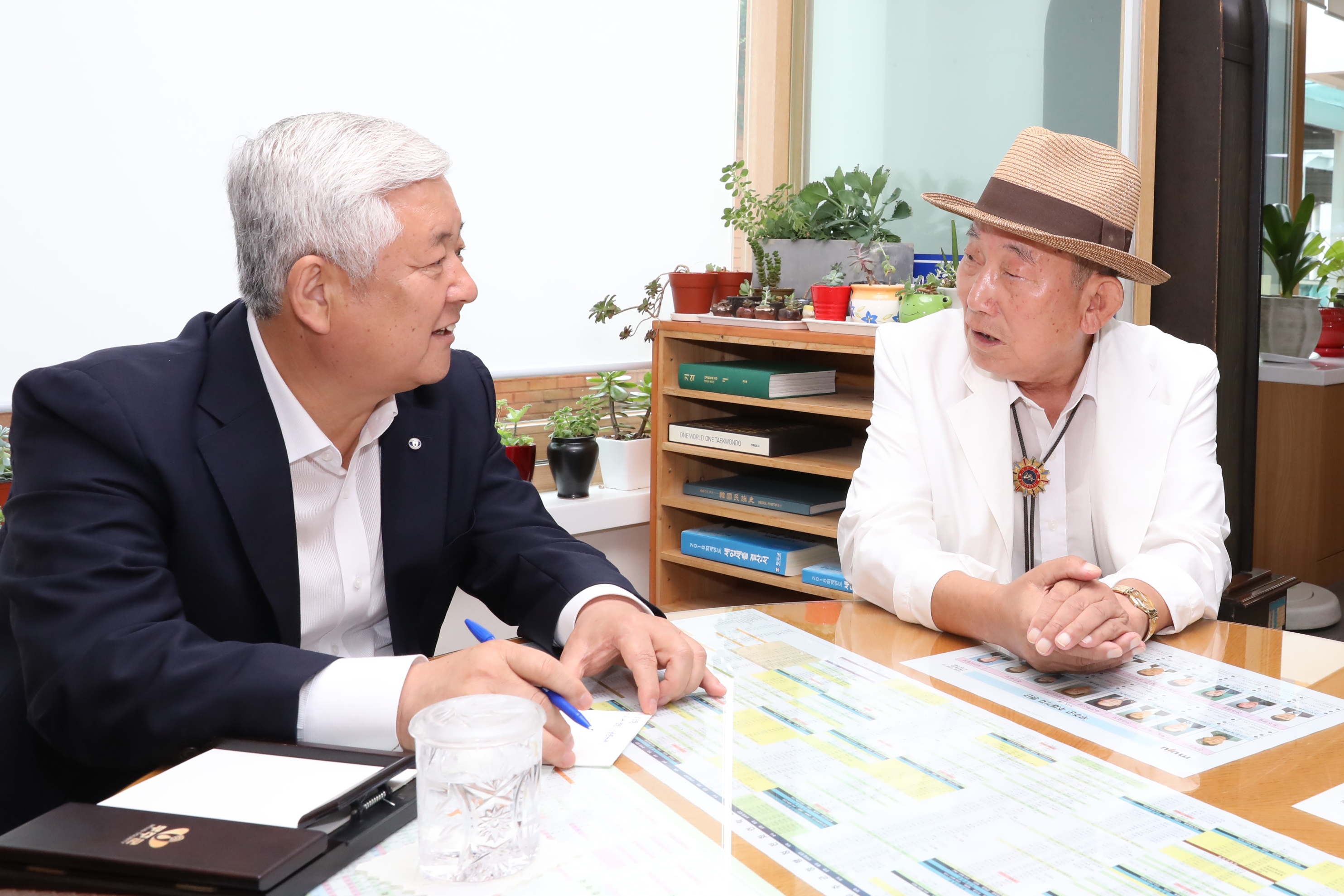 2019.08.28. 열린군수실