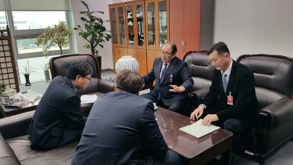 2015.11.24. 황정수 무주군수 국비확보를 위한 국회 방문