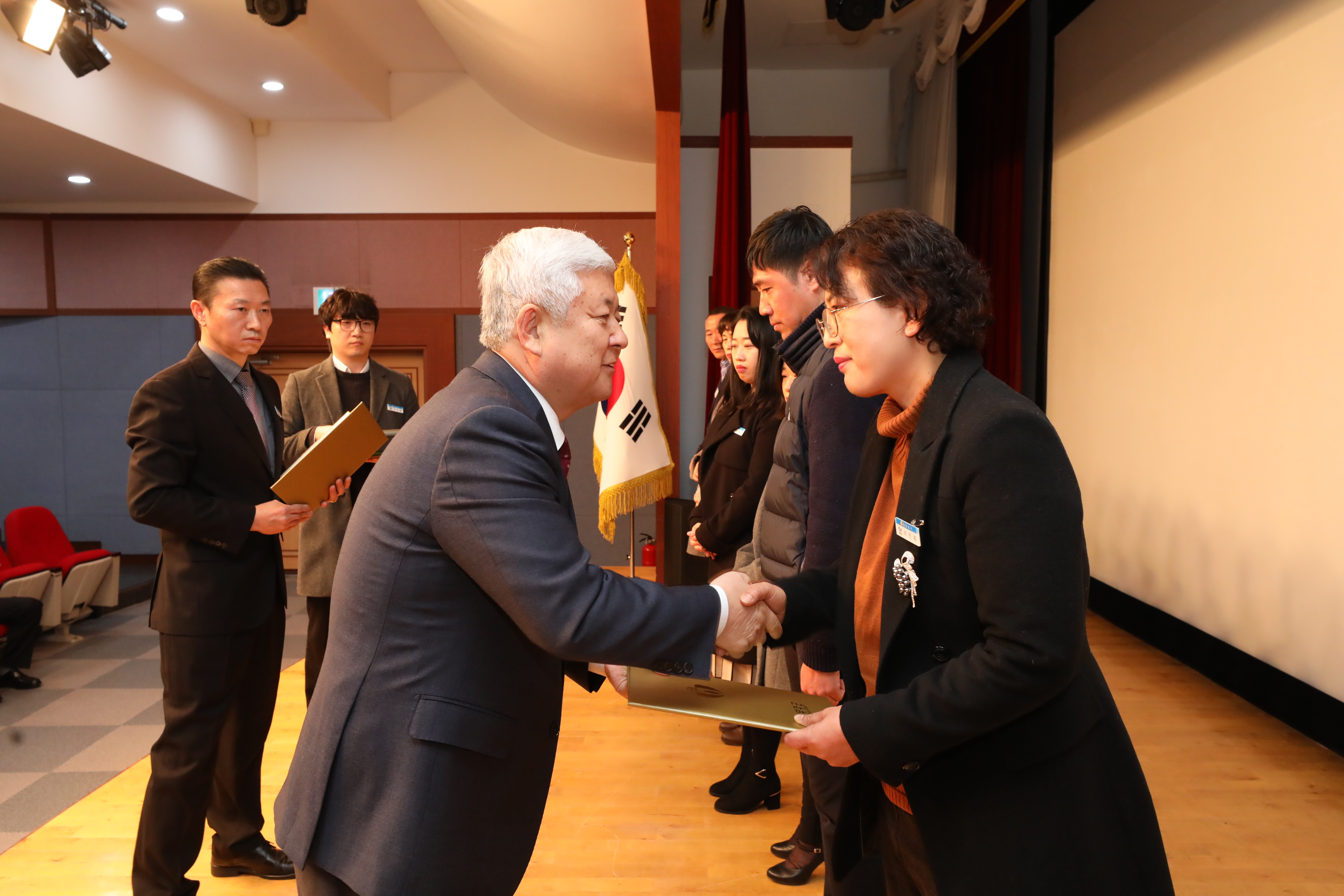 2020.01.06. 정기인사 사령장