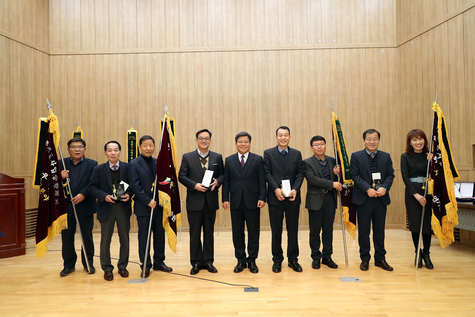 2018.12.18. 농촌지도사업 종합평가회 분야별시상(무주군 농촌지도사업 우수기관 선정)
