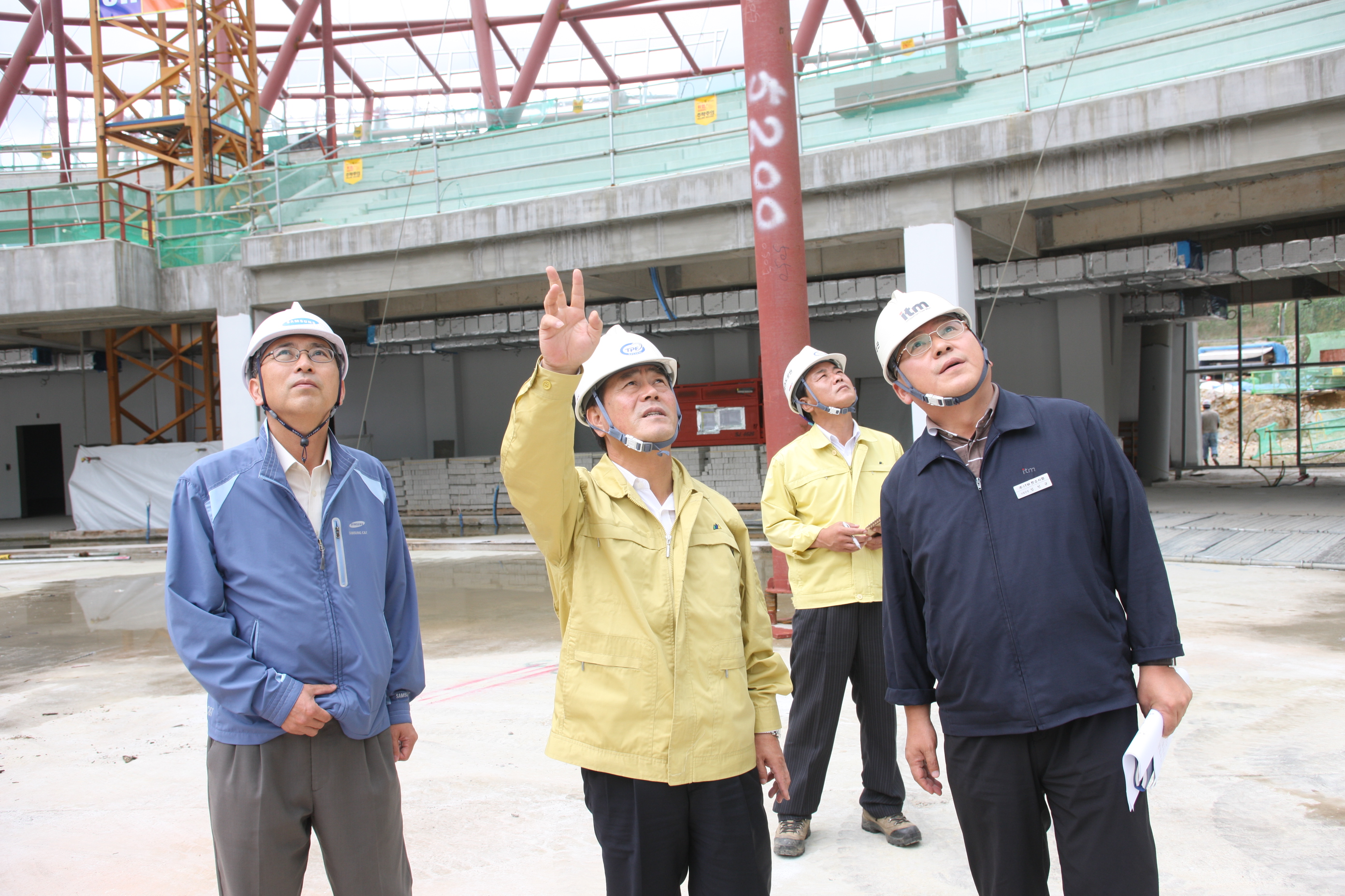 2012.08.27  홍낙표 무주군수 태권도원 방문