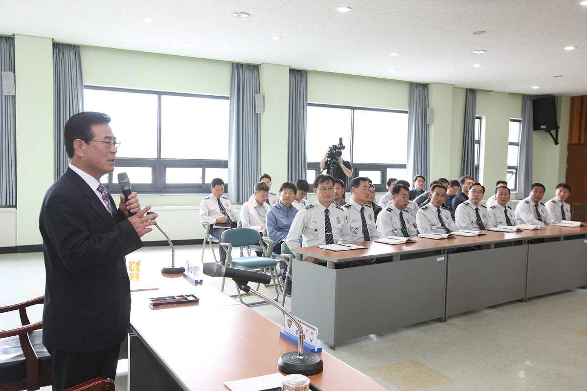 2012.05.17  홍낙표 무주군수 무주경찰서 특강