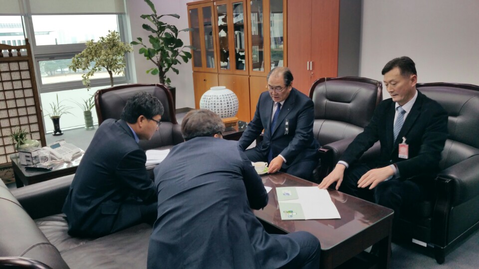2015.11.24. 황정수 무주군수 국비확보를 위한 국회 방문