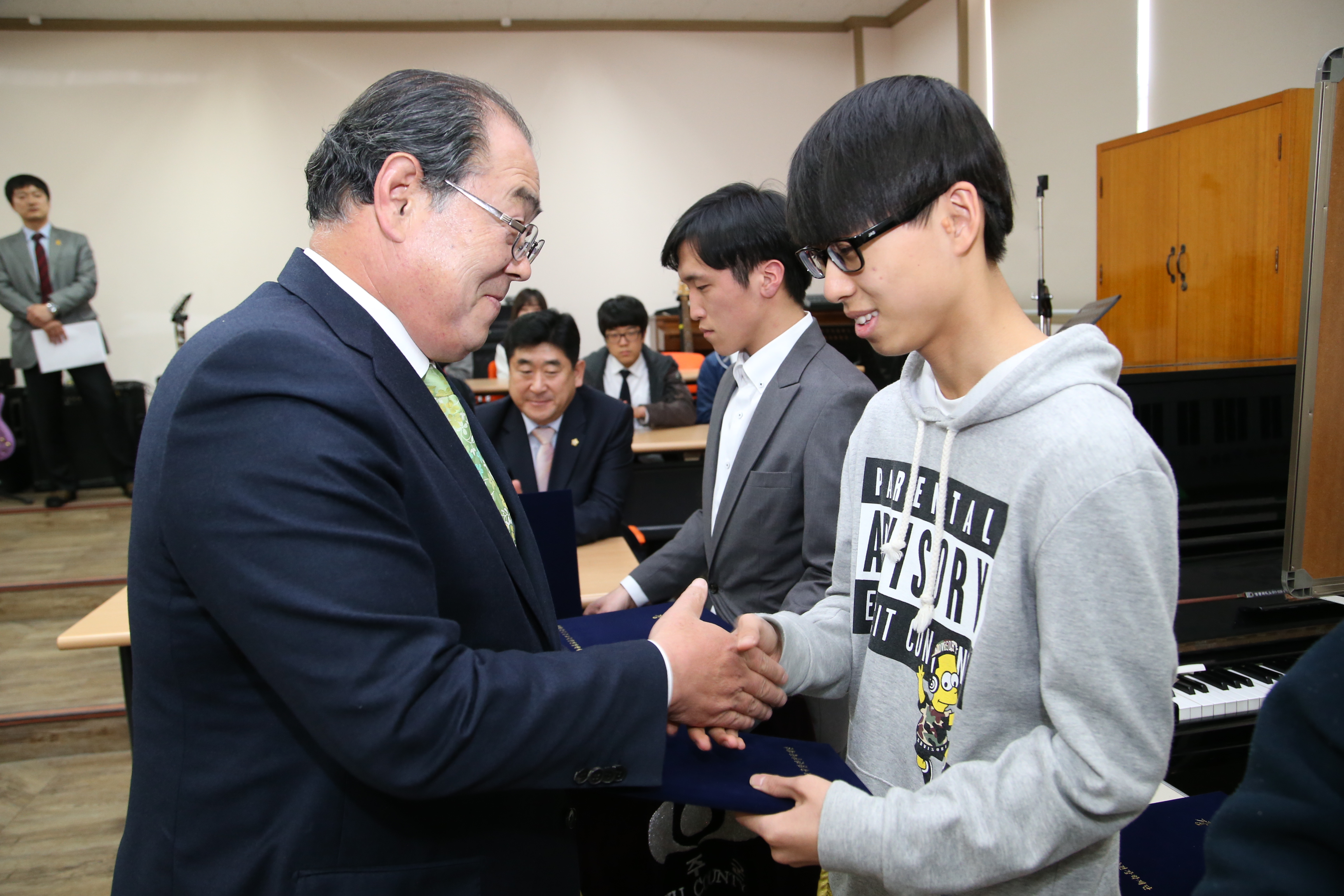 2015.04.21. 2015 지역으뜸인재 장학금 및 증서 수여식