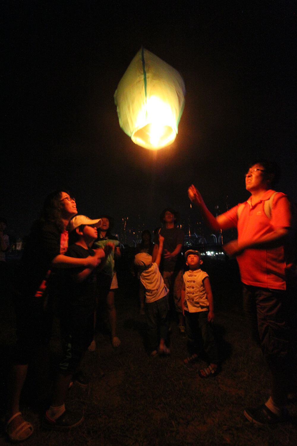 2012.06.09  제16회 무주반딧불축제-반디 소망풍등 날리기(무주 향토문화 향연장)