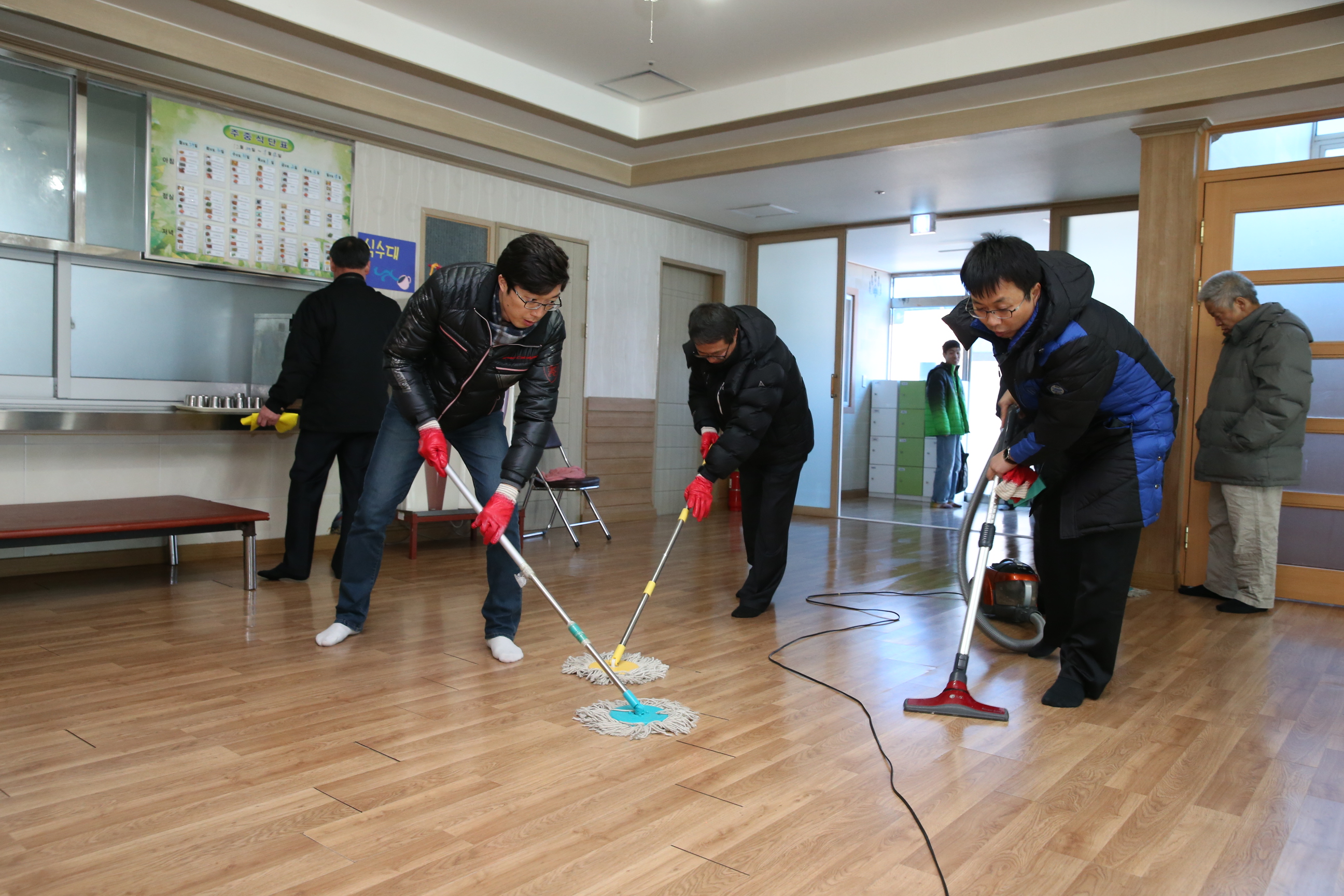 2014.12.31. 무주군 기획관리실 하은의 집 봉사활동