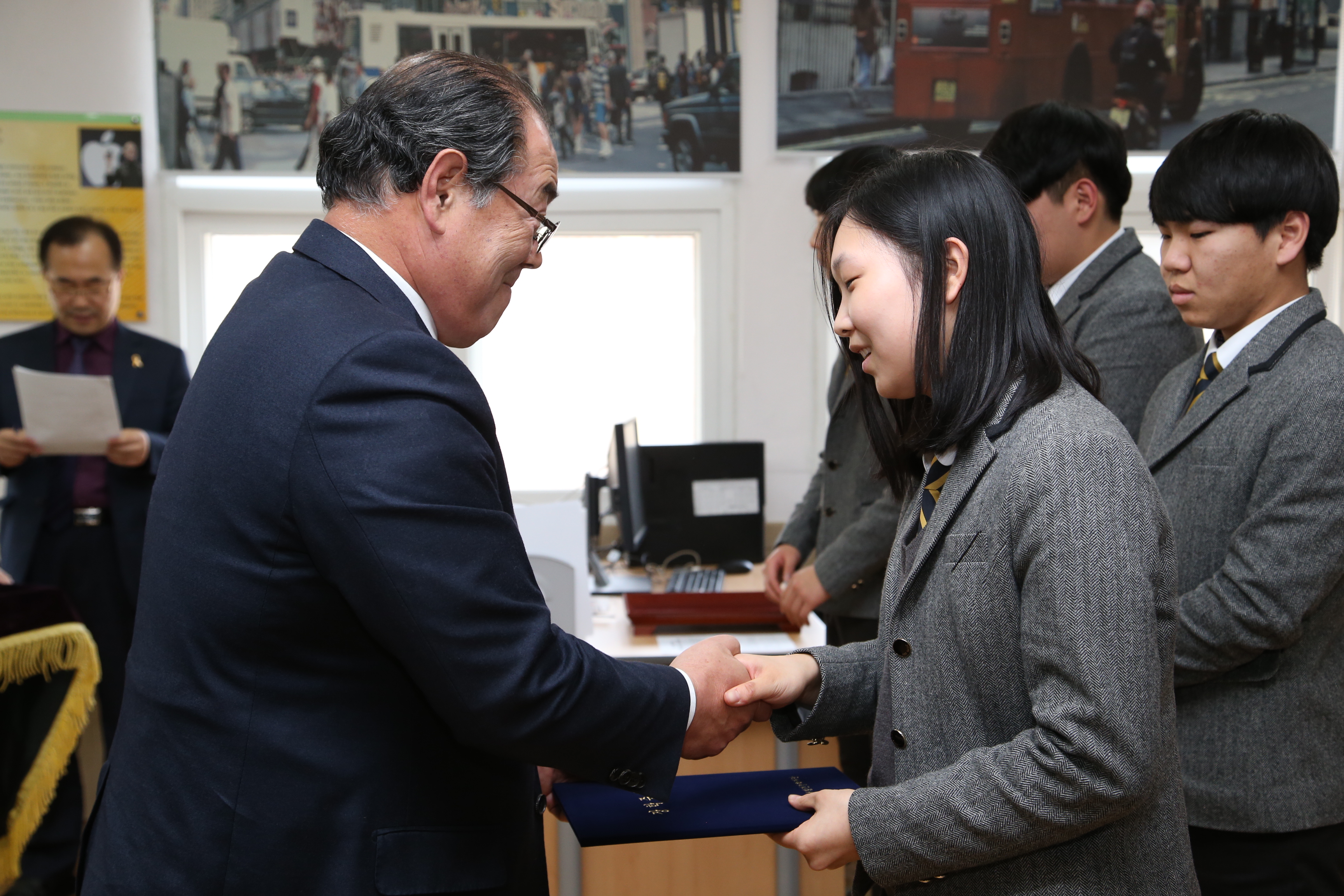 2015.04.21. 2015 지역으뜸인재 장학금 및 증서 수여식