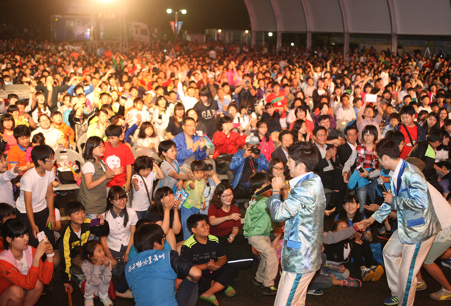 2012.06.15  제16회 반딧불축제와 함께하는 KBS 개그맨 축하공연