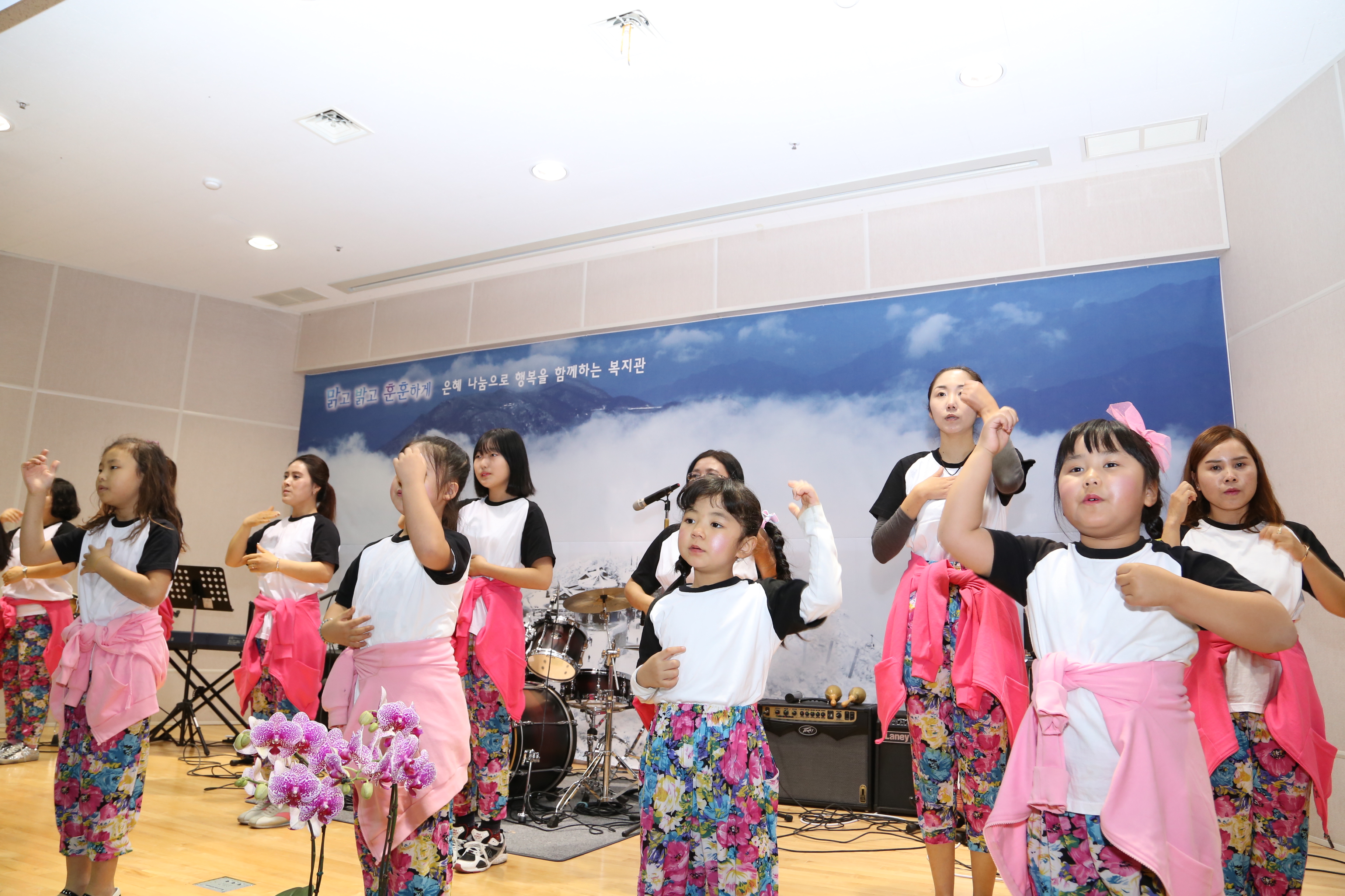 2015.11.05. 무주종합사회복지관 개관 10주년 기념 축제 및 Word(언어) 콘서트