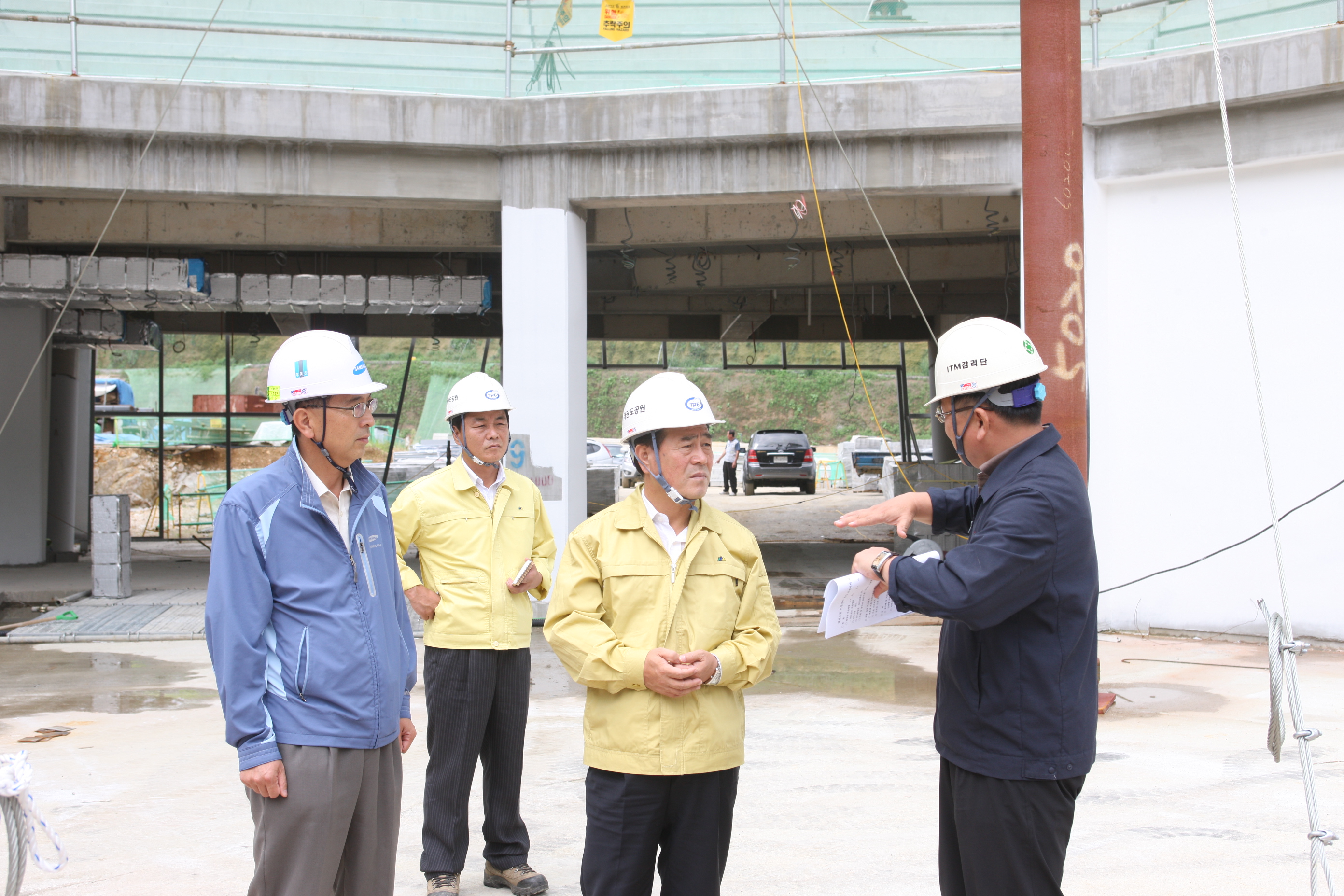 2012.08.27  홍낙표 무주군수 태권도원 방문