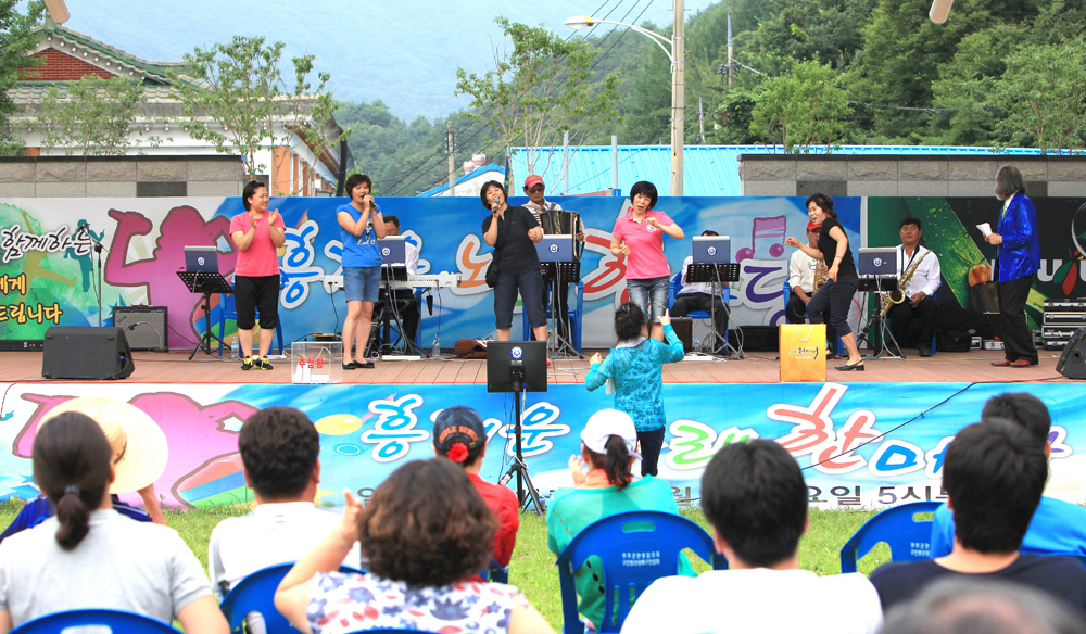 2012.08.27  관광객과 함께 하는 노래 한마당