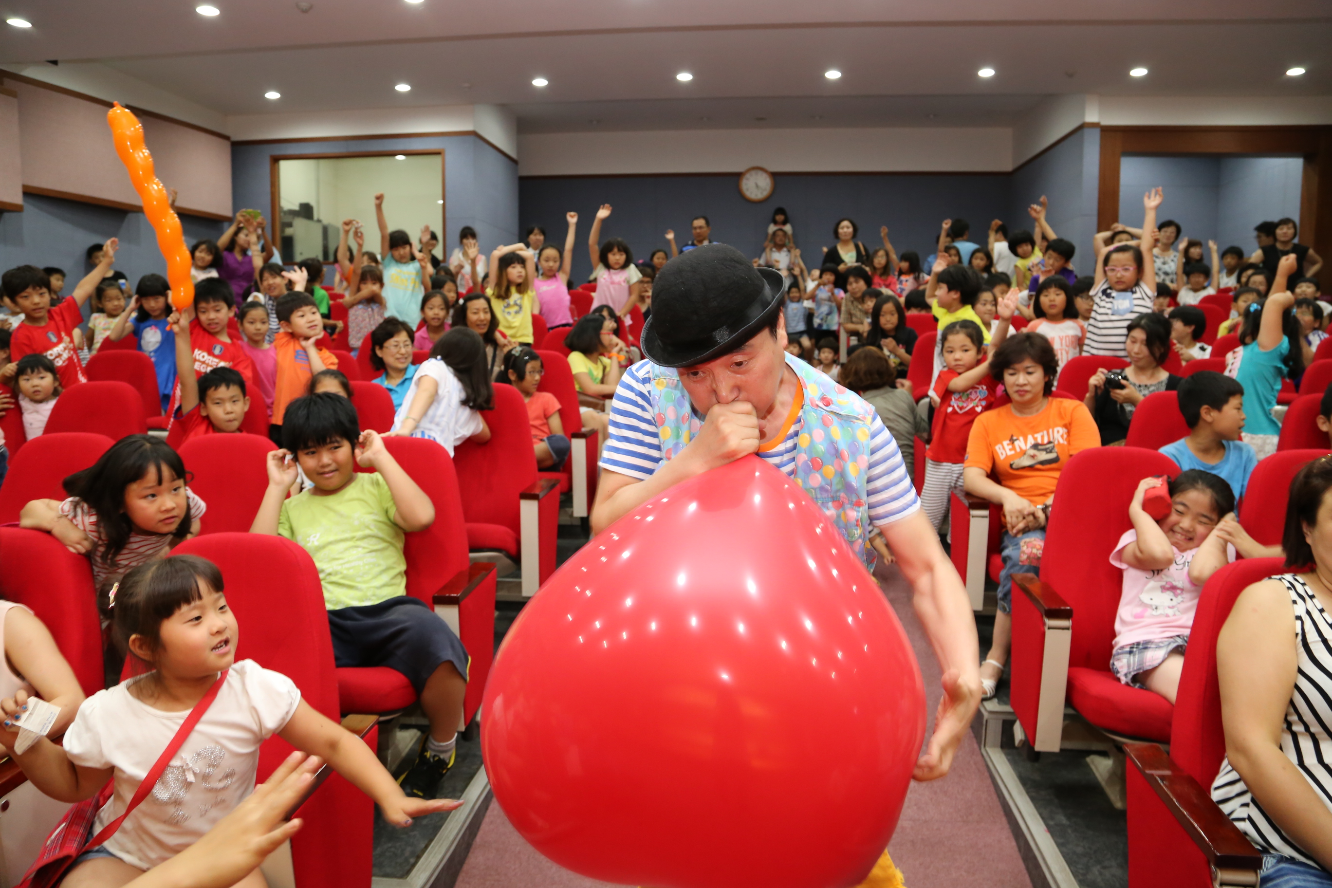 2014.07.10 무주군 아동 청소년 초청공연(풍선마임, 버블쇼)