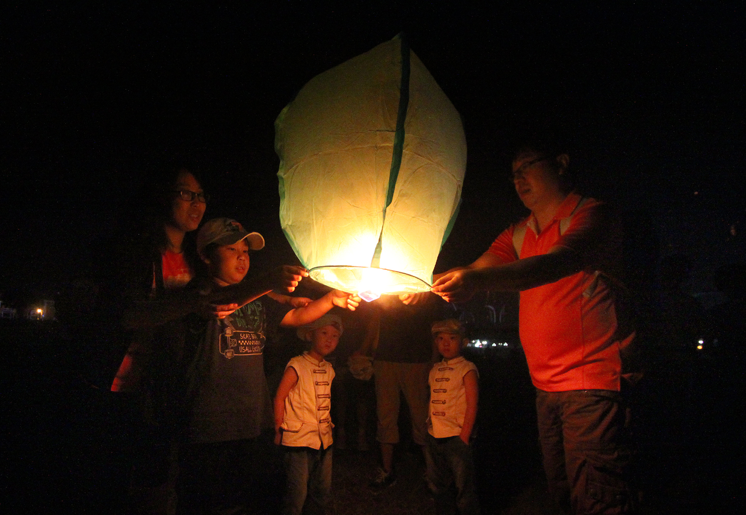 2012.06.09  제16회 무주반딧불축제-반디 소망풍등 날리기(무주 향토문화 향연장)
